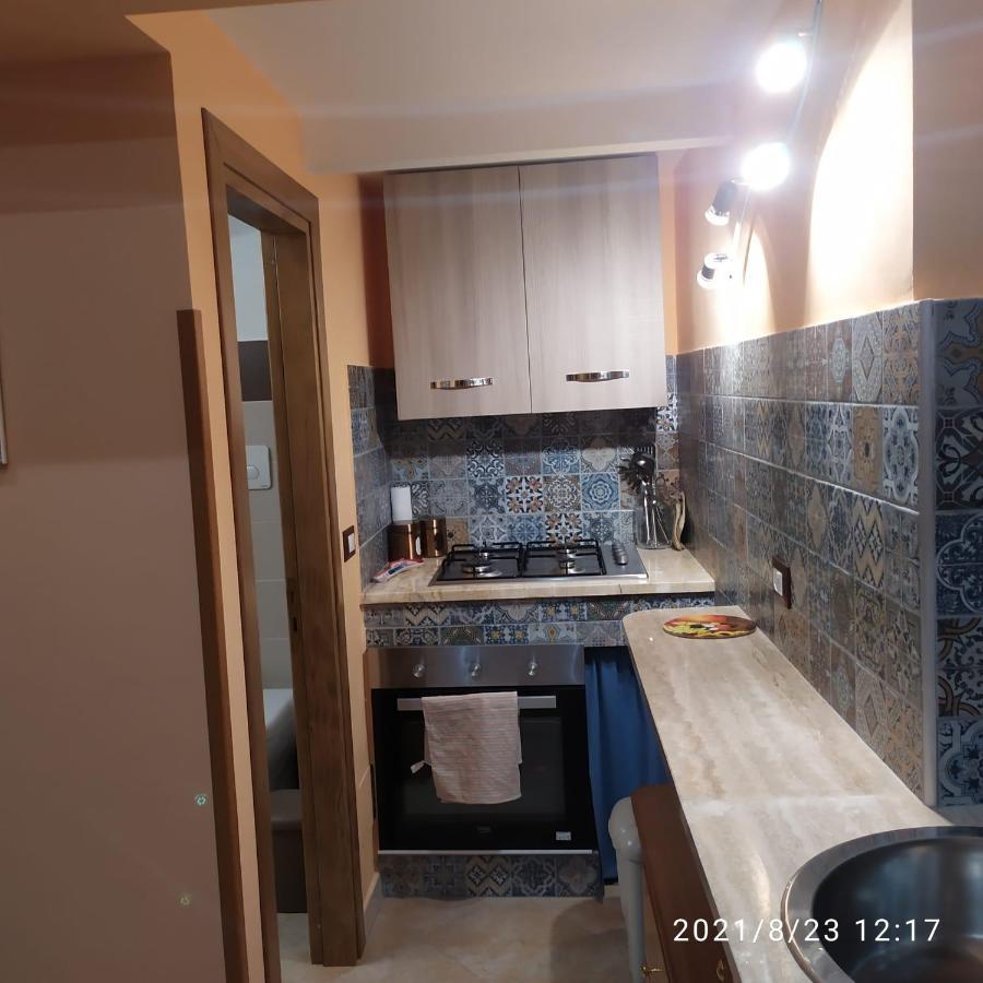Stone House E Casa Vacanze Zia Rosina Montemaggiore Belsito Eksteriør billede